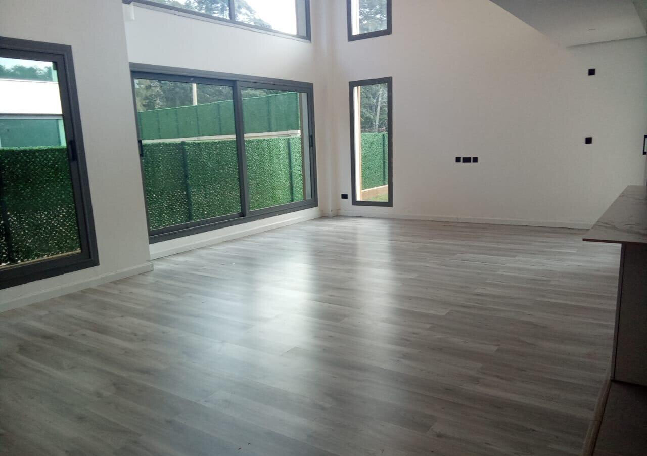5-Ensuite Villa with DSQ & Study Room - Lavington