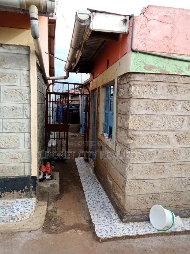 3/4 Land West Indies Eldoret With Title