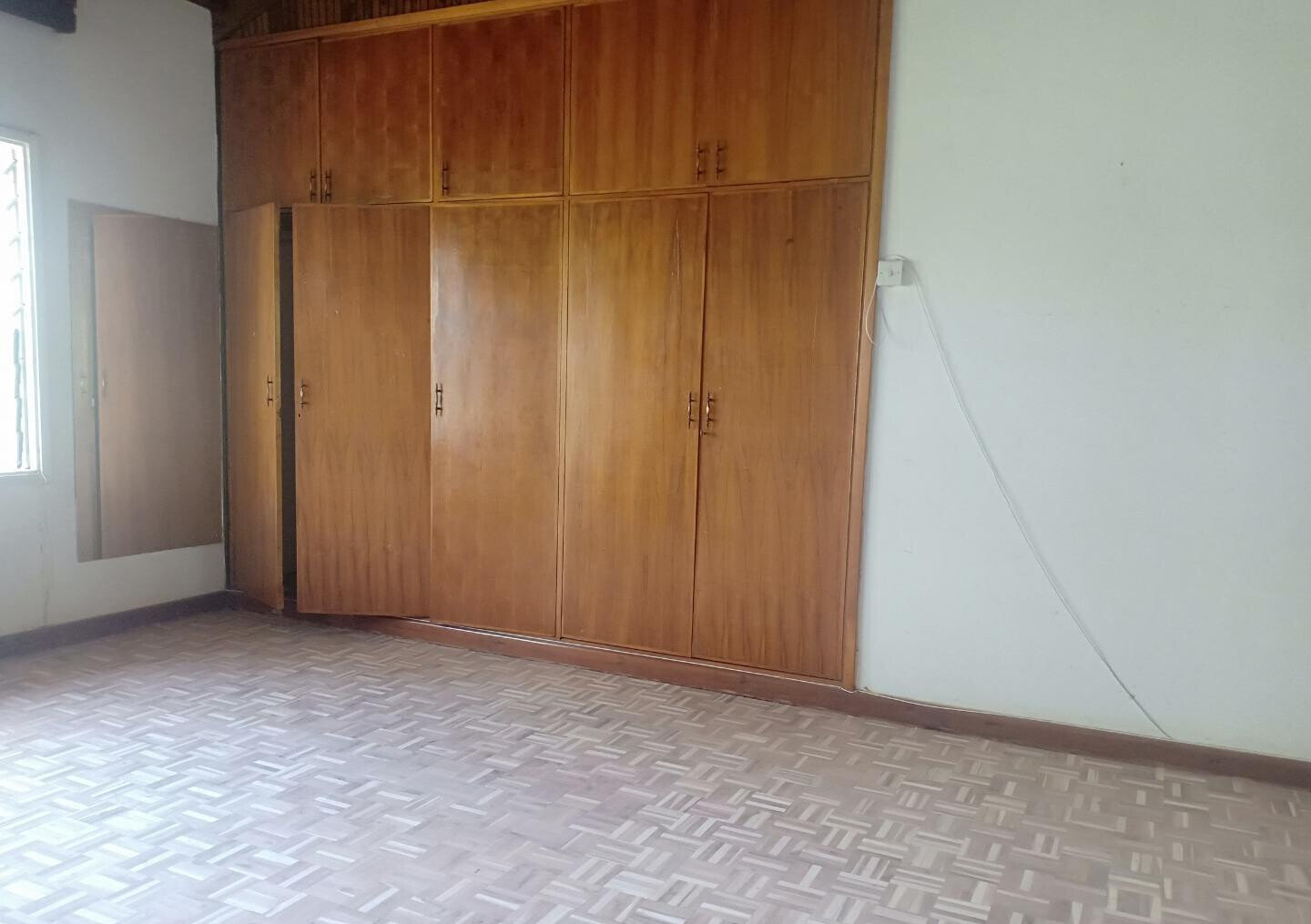 Spacious 4BR Garden Home