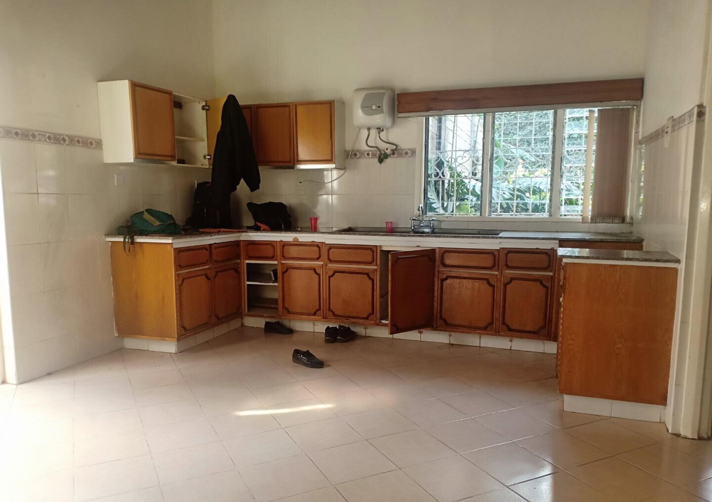 Spacious 4BR Garden Home