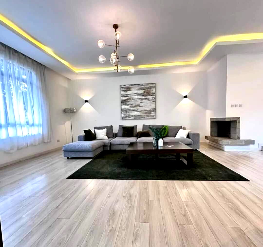 5-Ensuite Townhouse with Forest Views & Rental Income – Karen
