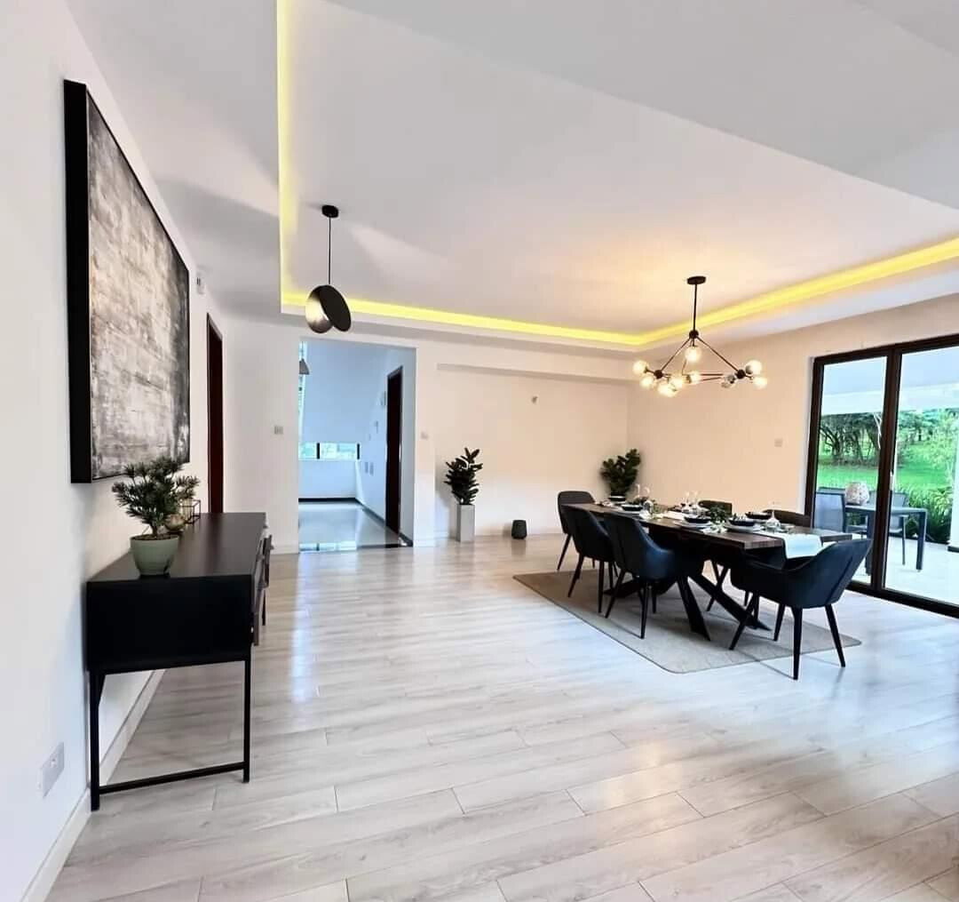 5-Ensuite Townhouse with Forest Views & Rental Income – Karen