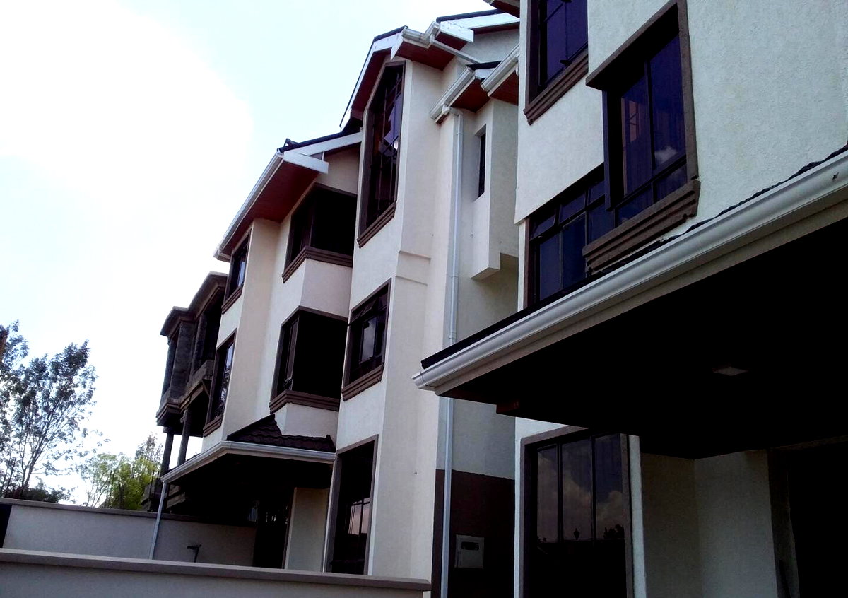 8-Bedroom Townhouse with 30,000L Water Tank – Langata