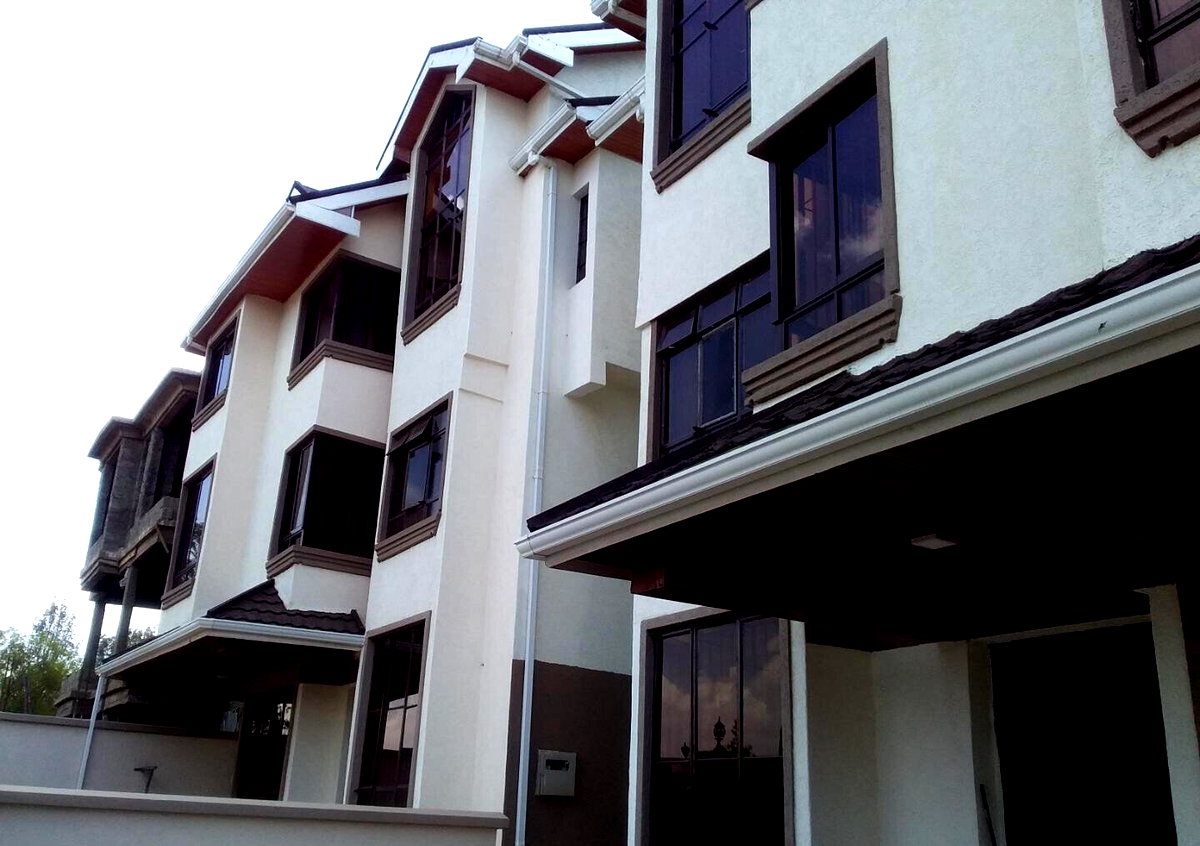 8-Bedroom Townhouse with 30,000L Water Tank – Langata