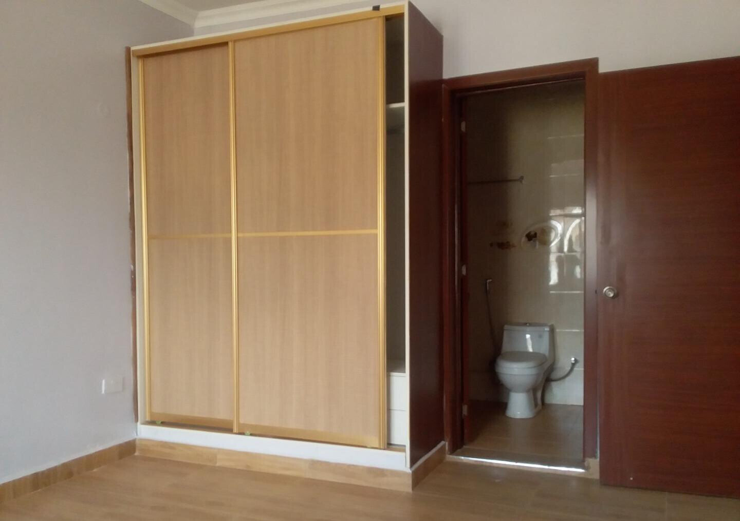 8-Bedroom Townhouse with 30,000L Water Tank – Langata