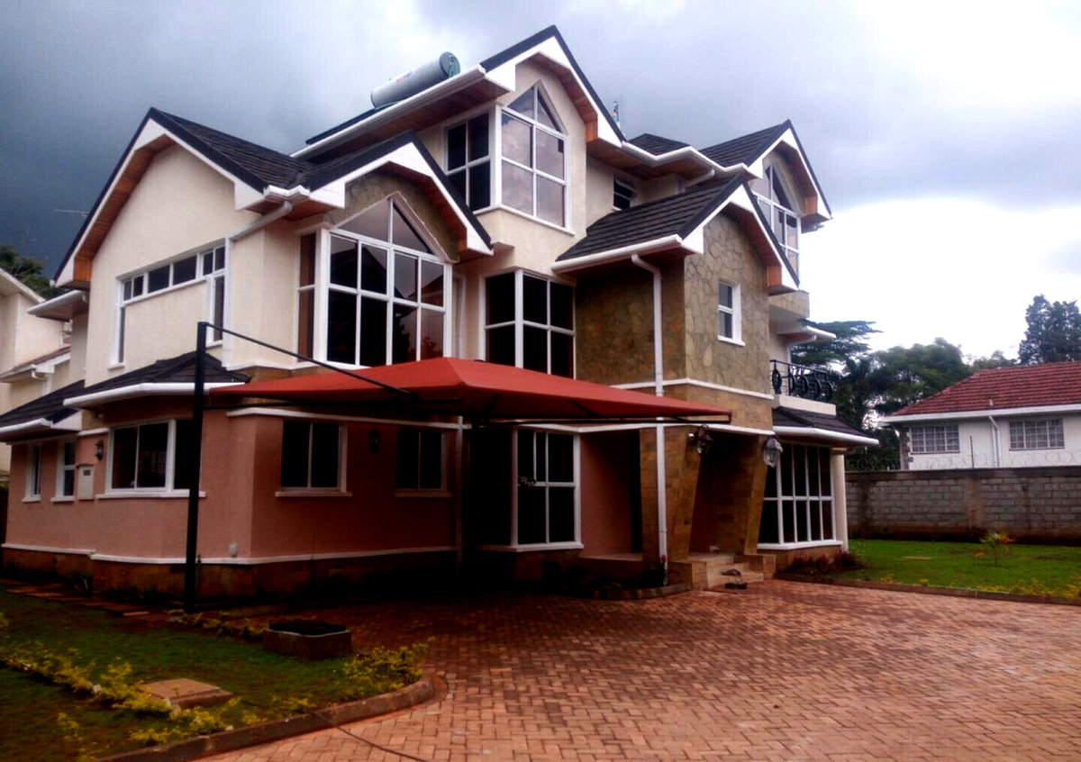 5-Ensuite Villa with Fireplace, Jacuzzi & Gym - Lavington