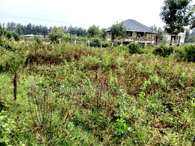 Distress Deal! Redsoil Eighth Acre Prime Plot in Ngong - Image 3