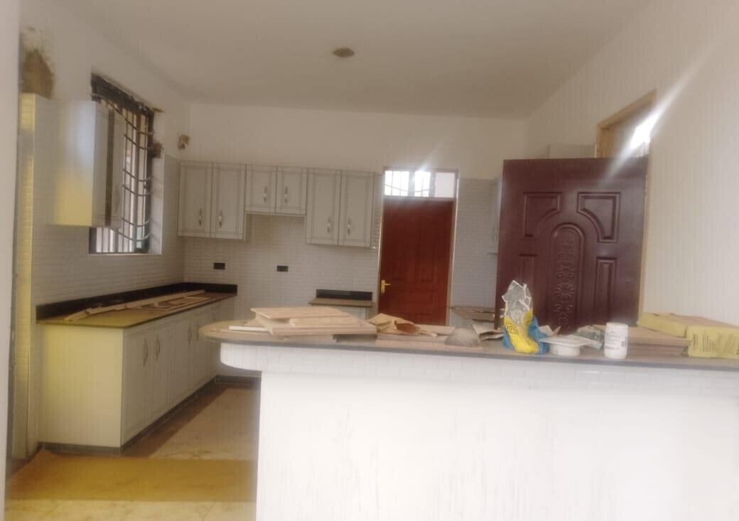 5BR All-Ensuite Townhouse with Study & Rooftop Gym - Thogoto