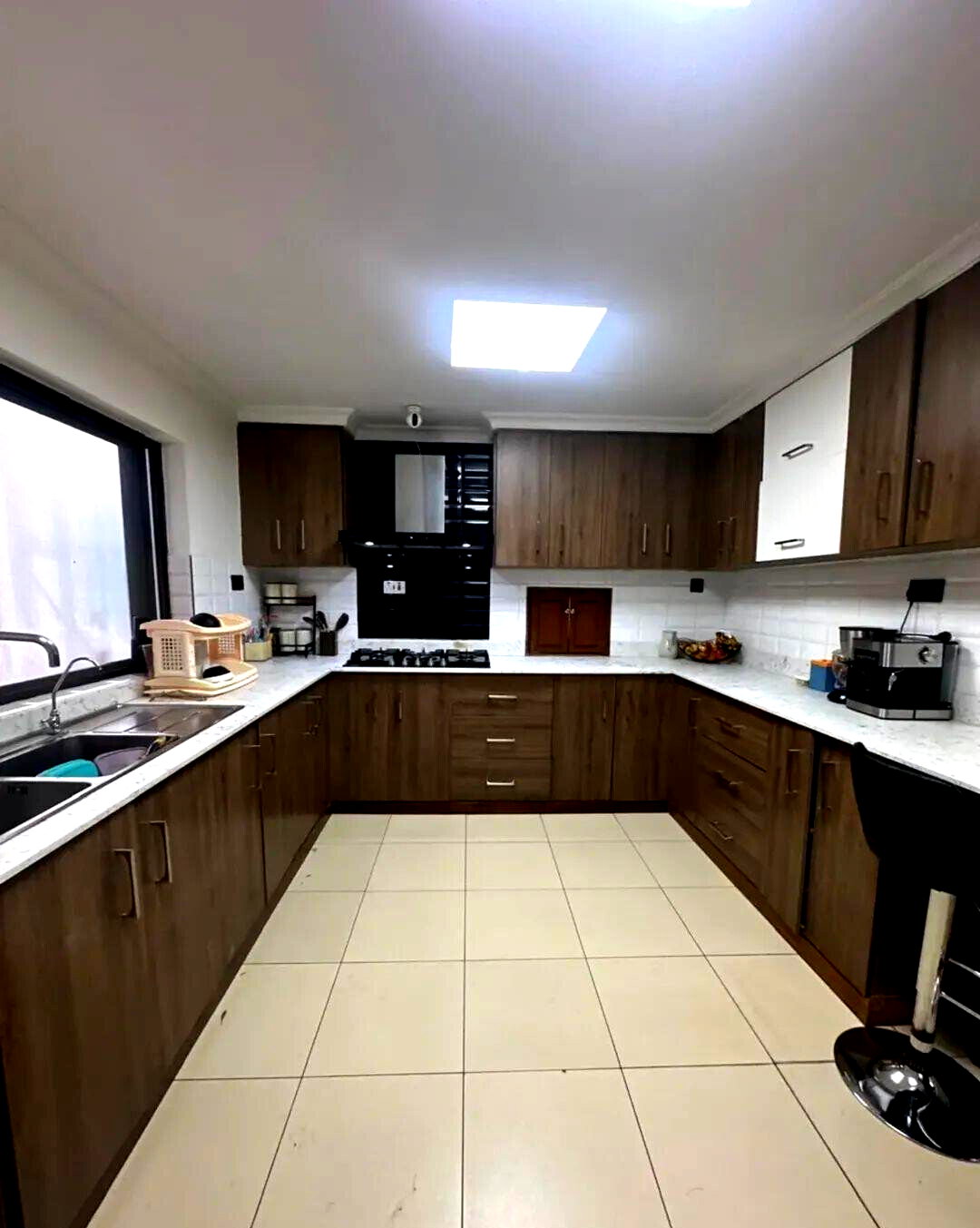 Refurbished 4BR Maisonette with Study & DSQ in Gated 47-Home Estate - Kileleshwa