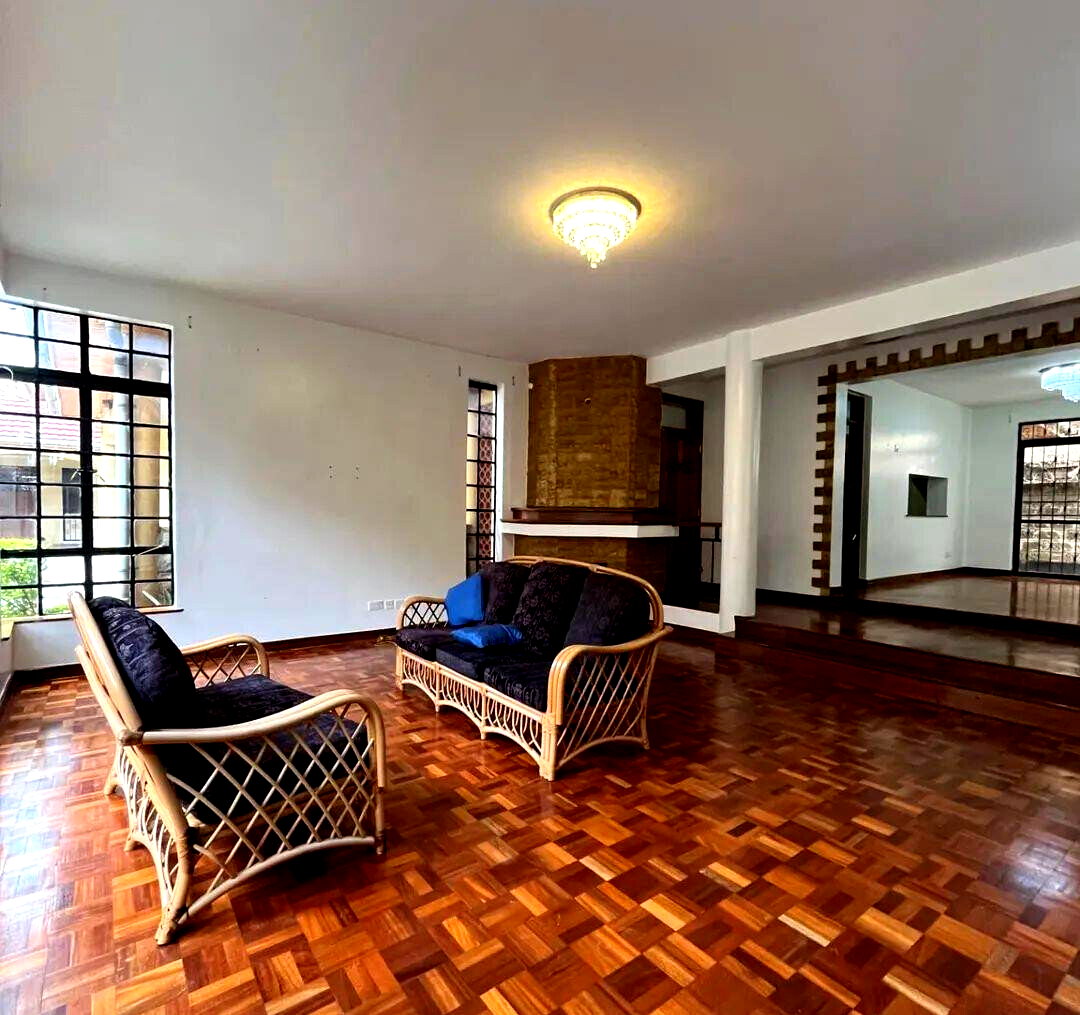 5BR All-Ensuite Townhouse with 2 DSQs & Pet-Friendly Compound - Kileleshwa