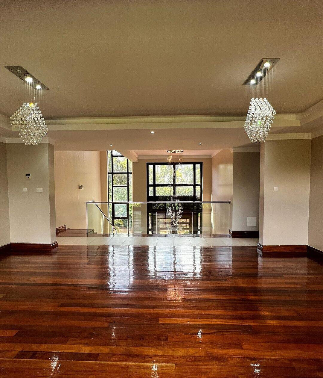 Private Pool Villa on Half-Acre – Karen