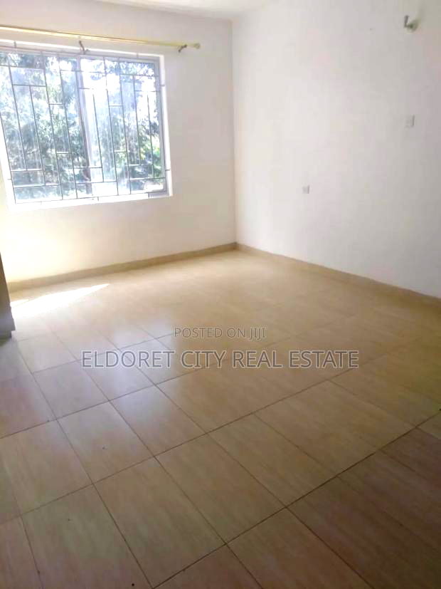 3bdrm Apartment in Rupa Villa, Soy for sale
