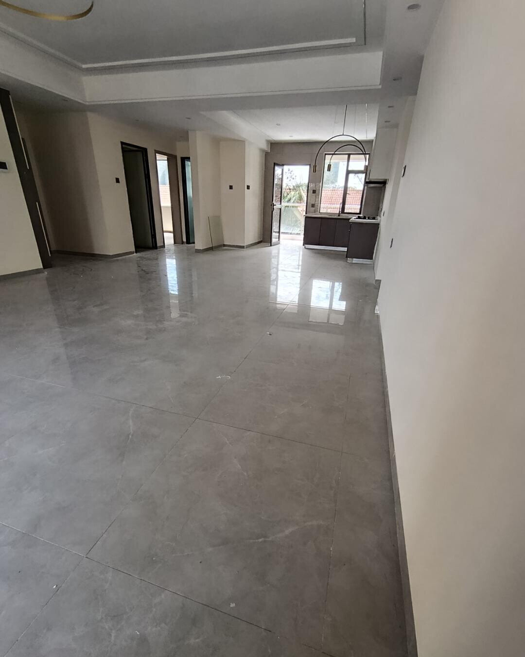 3BR with Pool, Gym & 10 High-Speed Lifts - Kilimani