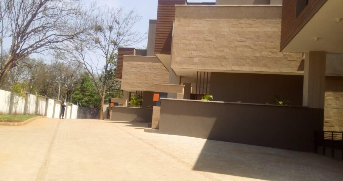 4-Ensuite Townhouse with Study & Backup Generator - Lavington