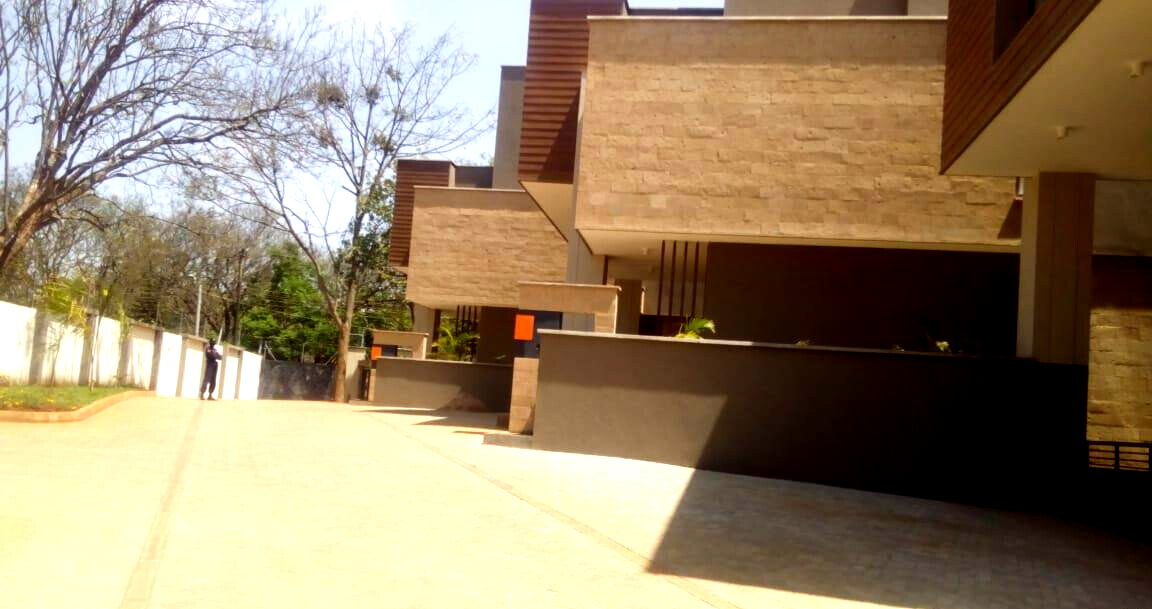 4-Ensuite Townhouse with Study & Backup Generator - Lavington