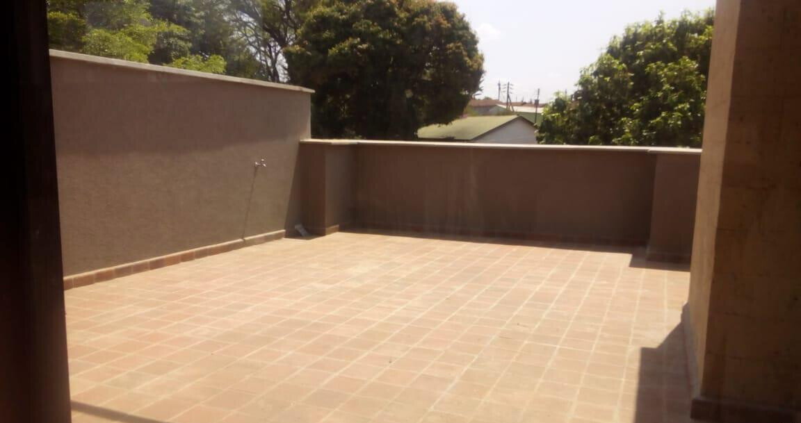 4-Ensuite Townhouse with Study & Backup Generator - Lavington
