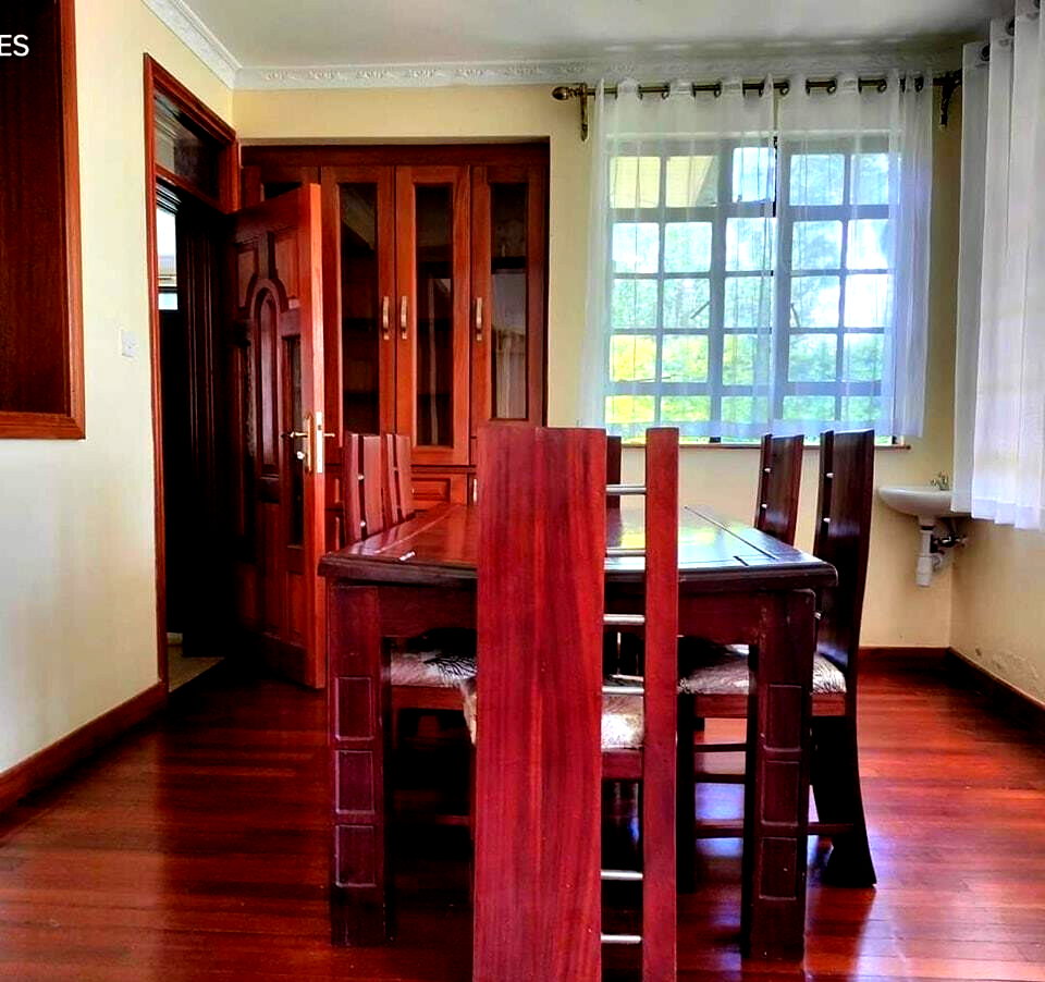 5-Ensuite Villa on Half-Acre with DSQ & Pantry – Karen Miotoni