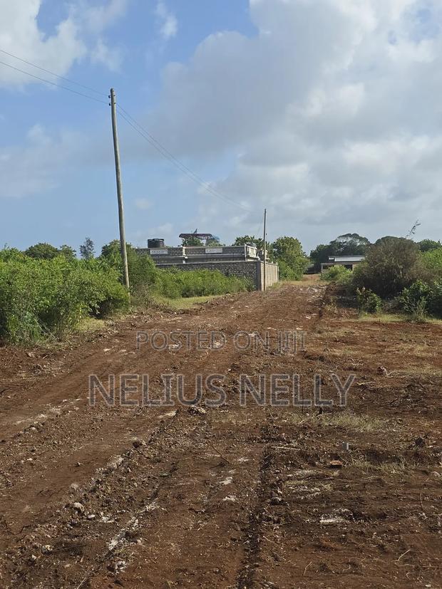 Bofa Kilifi Prime Plots Near the Highway