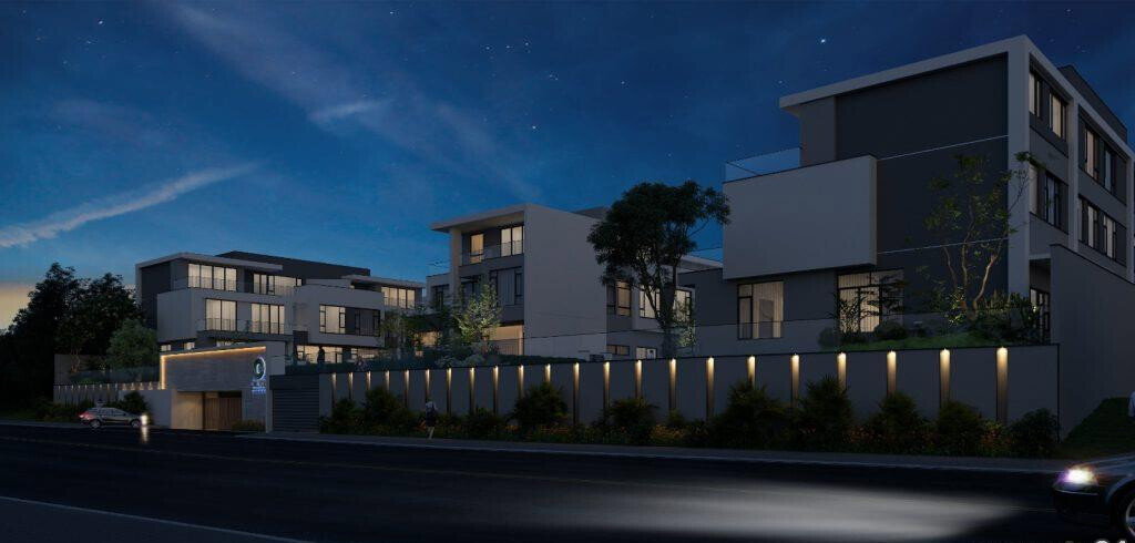 French-Inspired 5-Ensuite Villa with Solar Power - Lavington