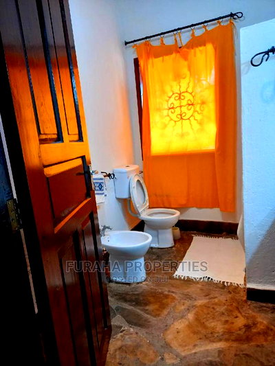 Furnished 4bdrm Villa in Malindi for Sale - Image 4