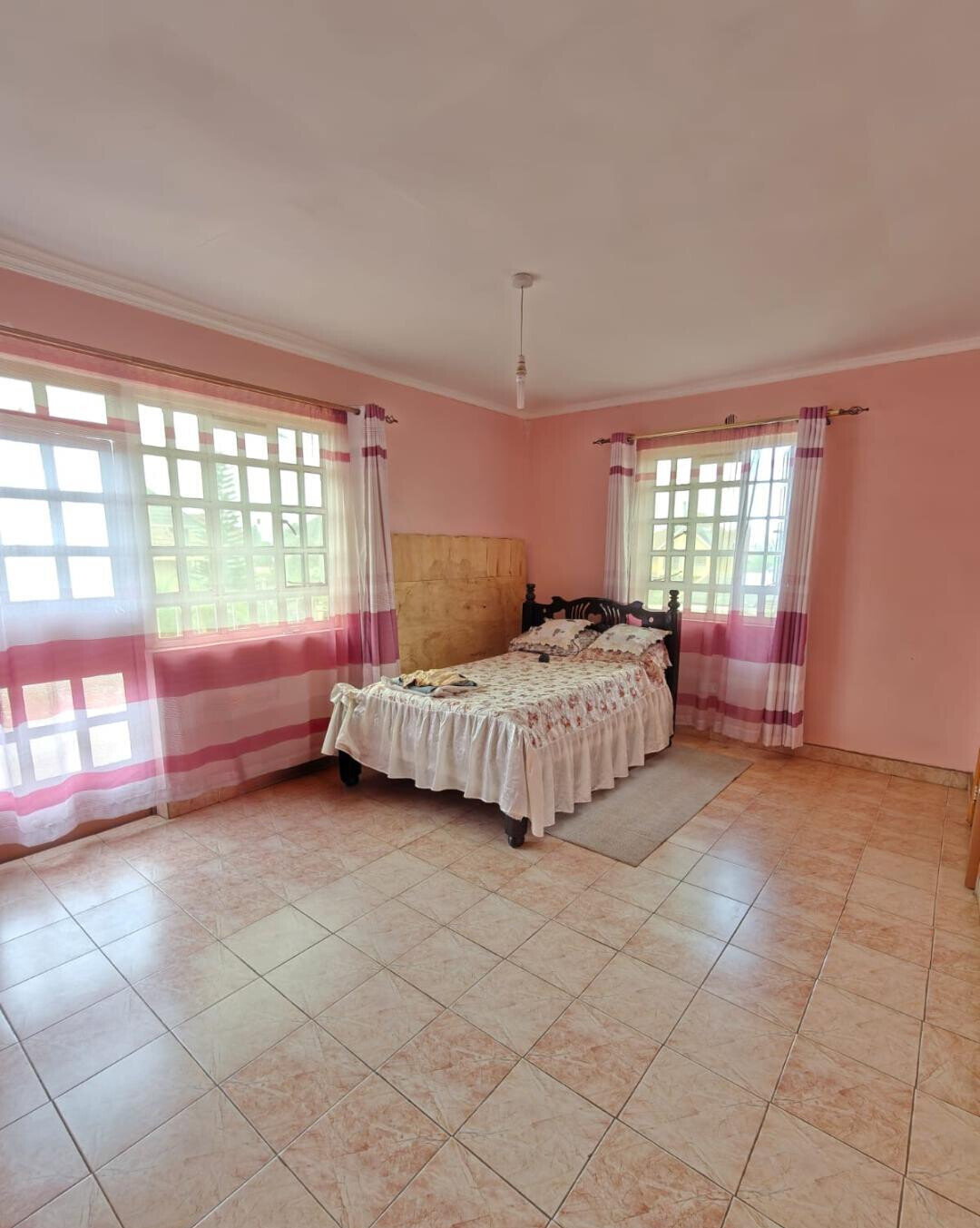 4BR Townhouse with Master Ensuite & Gated Community - Ruiru