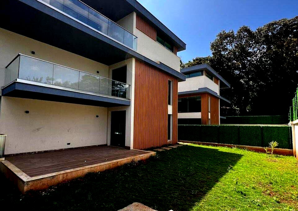 Brand New 5-Ensuite Townhouse with Man Cave & Private Garden - Lavington