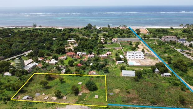 0.5 Acre for Sale in Kilifi Bofa Beach