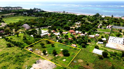 0.5 Acre for Sale in Kilifi Bofa Beach - Image 2
