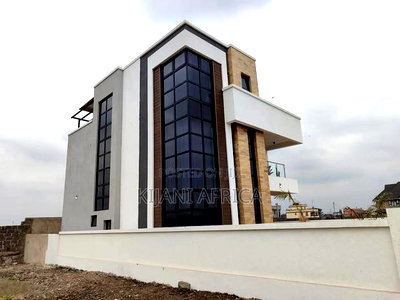 4bdrm Maisonette in Kamakis for sale - Image 2