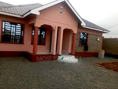 3bdrm Bungalow in Tola Estate, Thika for sale - Image 1
