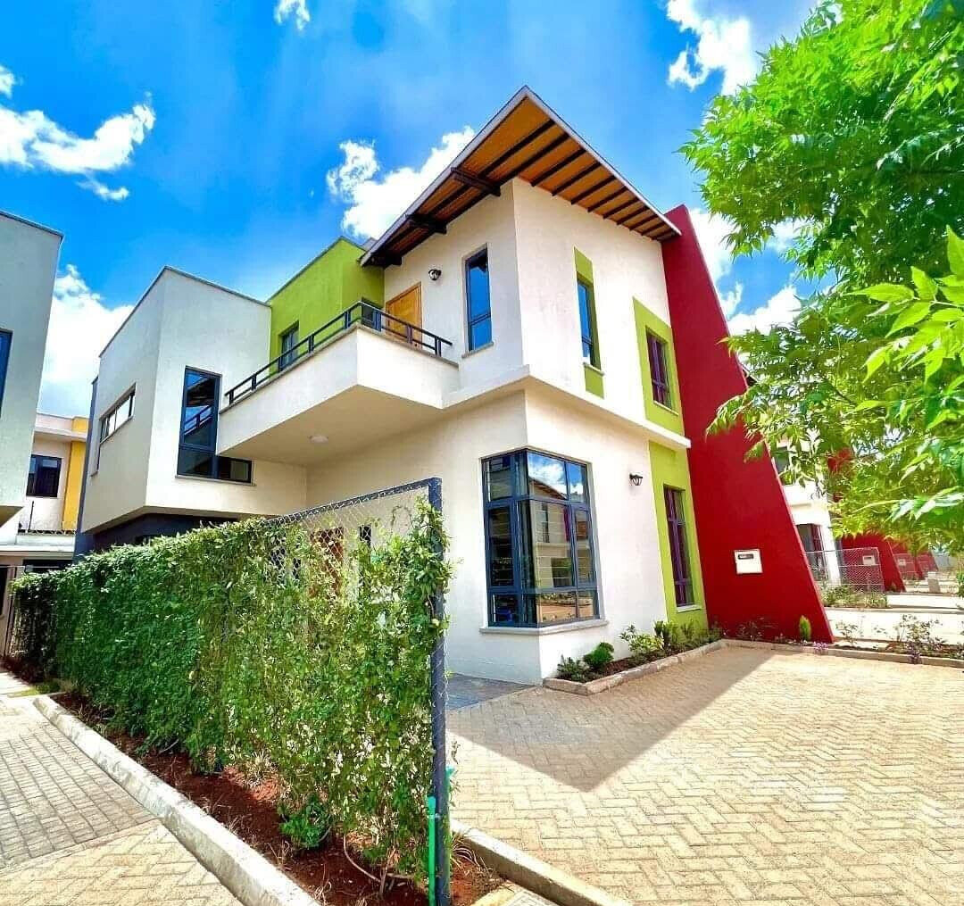 4BR All-Ensuite Townhouse with Generator & Steam Room – Langata