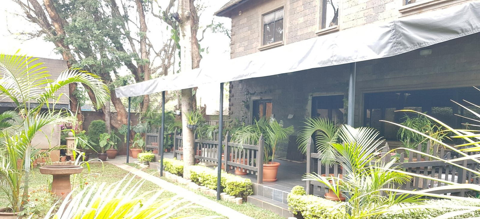 5-Ensuite Townhouse with Gypsum Ceilings & Borehole - Lavington