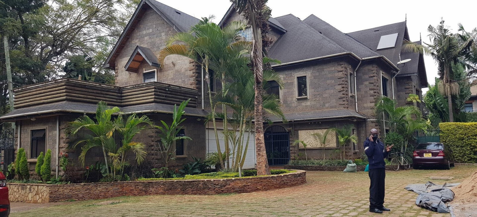 5-Ensuite Townhouse with Gypsum Ceilings & Borehole - Lavington