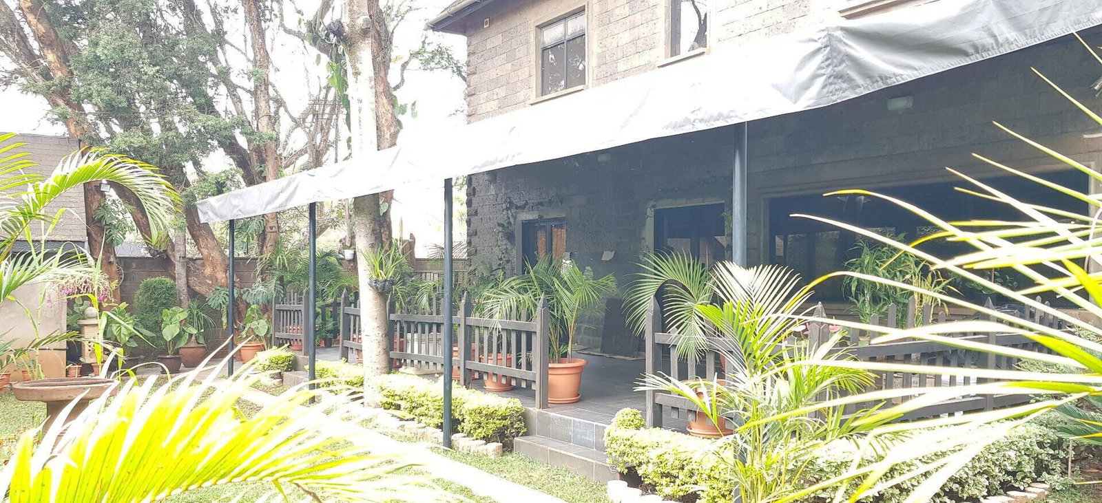5-Ensuite Townhouse with Gypsum Ceilings & Borehole - Lavington