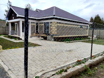 3bdrm Bungalow in Kitengela for sale - Image 3
