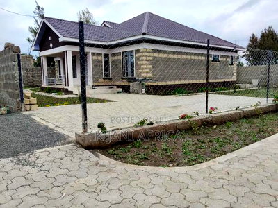 3bdrm Bungalow in Kitengela for sale - Image 5
