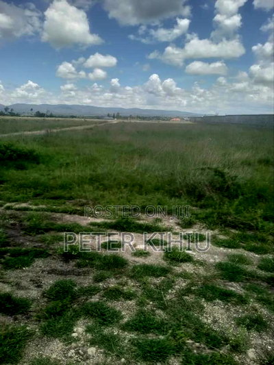 Kangundo Road Near Maala 1ac Touching Tarmac for Sale - Image 2