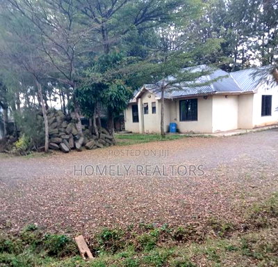 Half Acre With 2-BDRM Bungalow for Sale in Kerarapon Drive, Ngong - Image 1