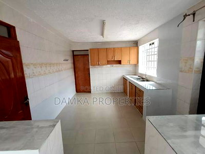 4bdrm Mansion in Nakuru Town East for sale - Image 6