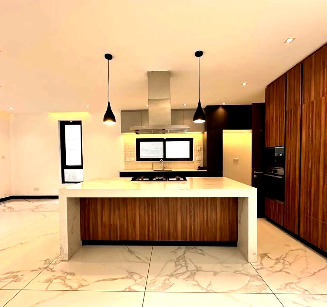 3-Level Townhouse with Karura Forest Views - Spring Valley