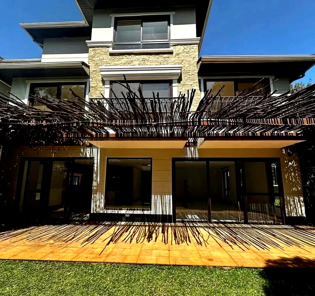 3-Level Townhouse with Karura Forest Views - Spring Valley