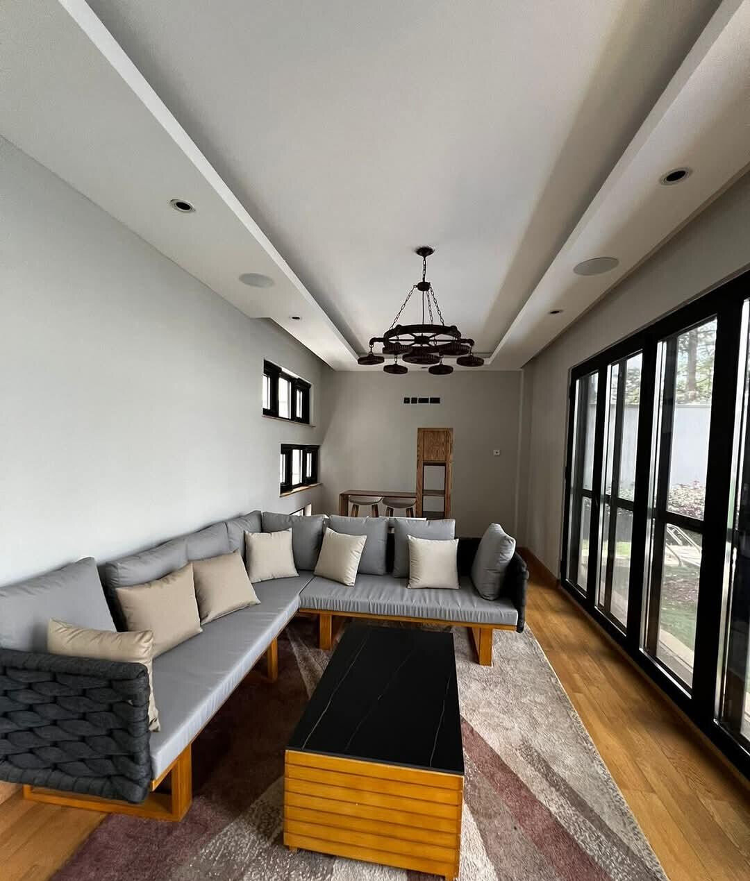 5-Ensuite Townhouse with Private Pool & Lift - Lavington
