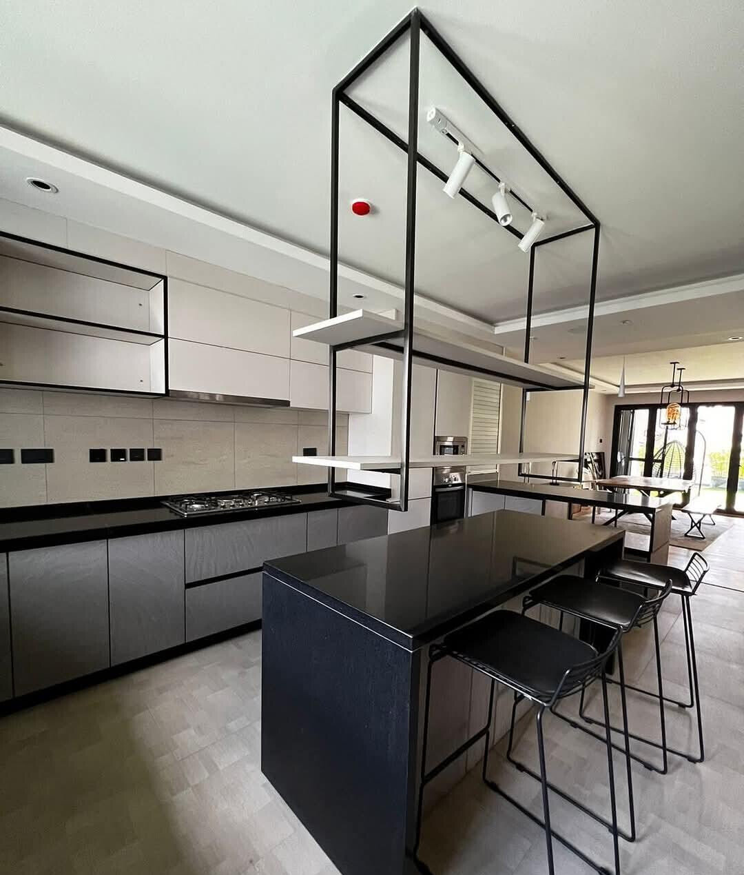 5-Ensuite Townhouse with Private Pool & Lift - Lavington