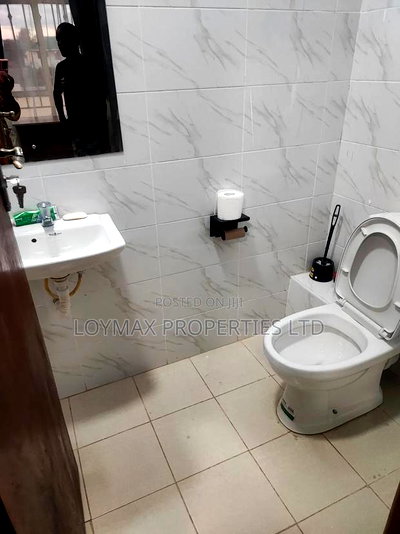 5bdrm Maisonette in Muigai Estate, Kitengela for sale - Image 9