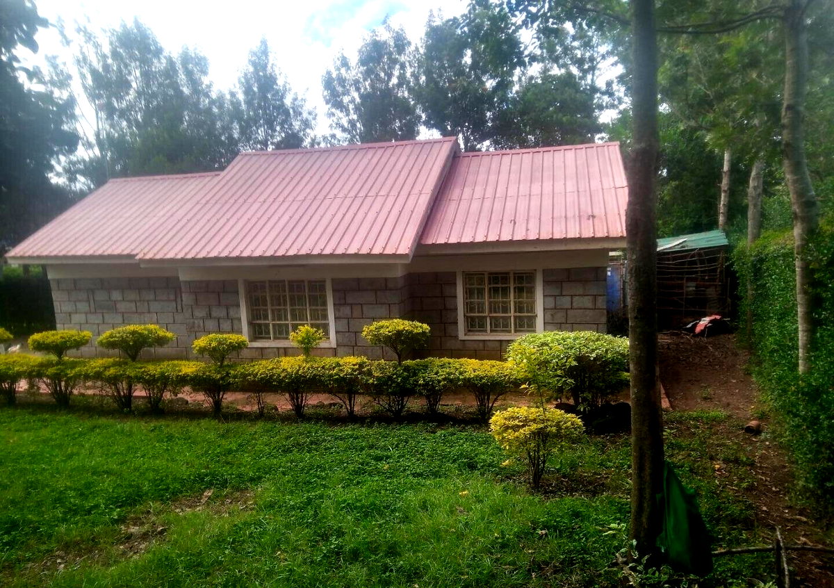 1-Acre Plot with River Frontage in Oloolua