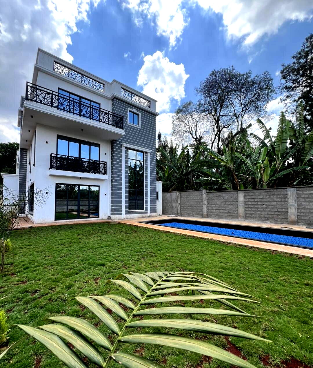 Private Pool & Garden in 4-Home Gated Community - Lavington