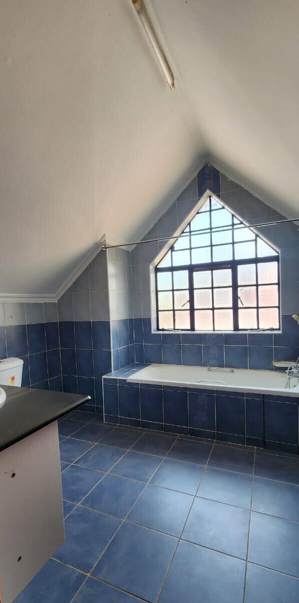 Homely 5-Bed Townhouse with DSQ in Lavington Gated Community