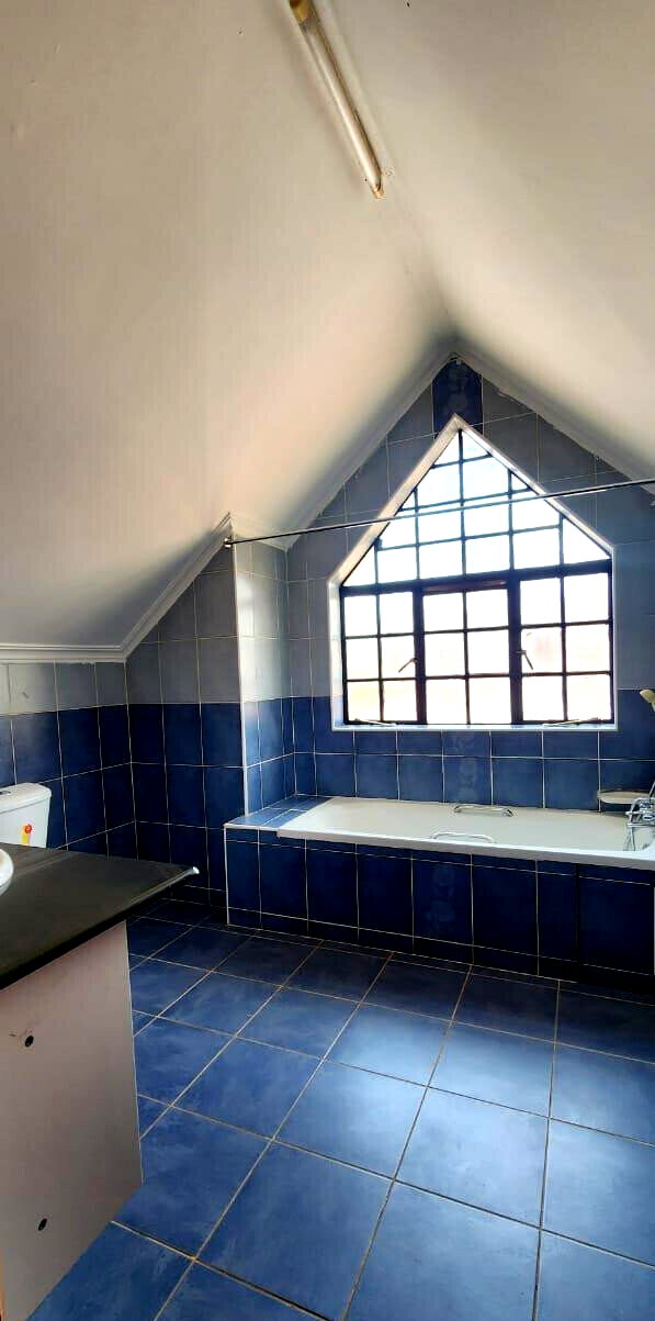 Homely 5-Bed Townhouse with DSQ in Lavington Gated Community
