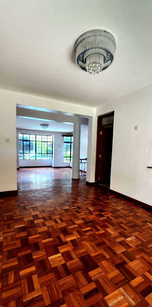 Homely 5-Bed Townhouse with DSQ in Lavington Gated Community