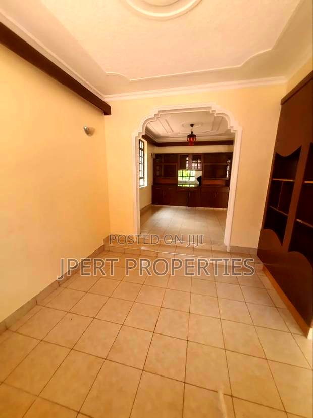 5bdrm Maisonette in Bamboo Estate, Ruiru for rent